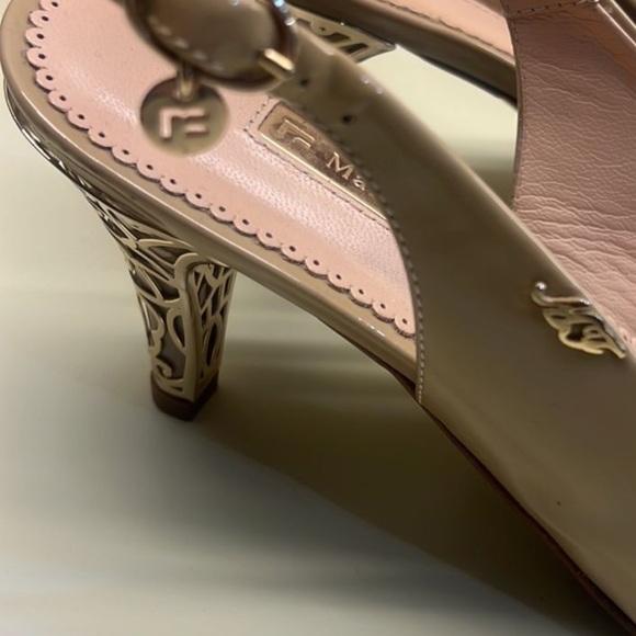 NWT Made in Italy Marino Fabiani Chic Tan Patent Leather Slingback Heels - Picture 7 of 7